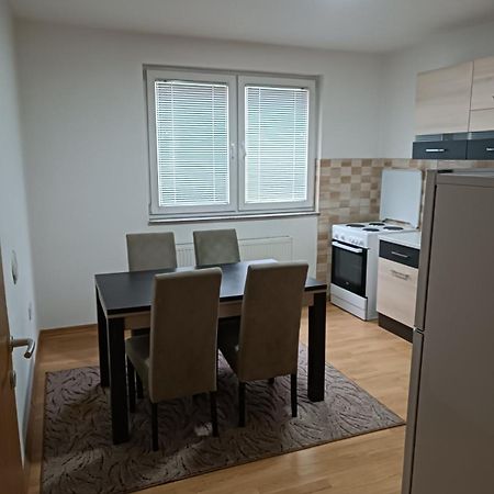 Hotel 2Bdr Apt With Balcony With View- Free Parking Sarajevo Exterior foto