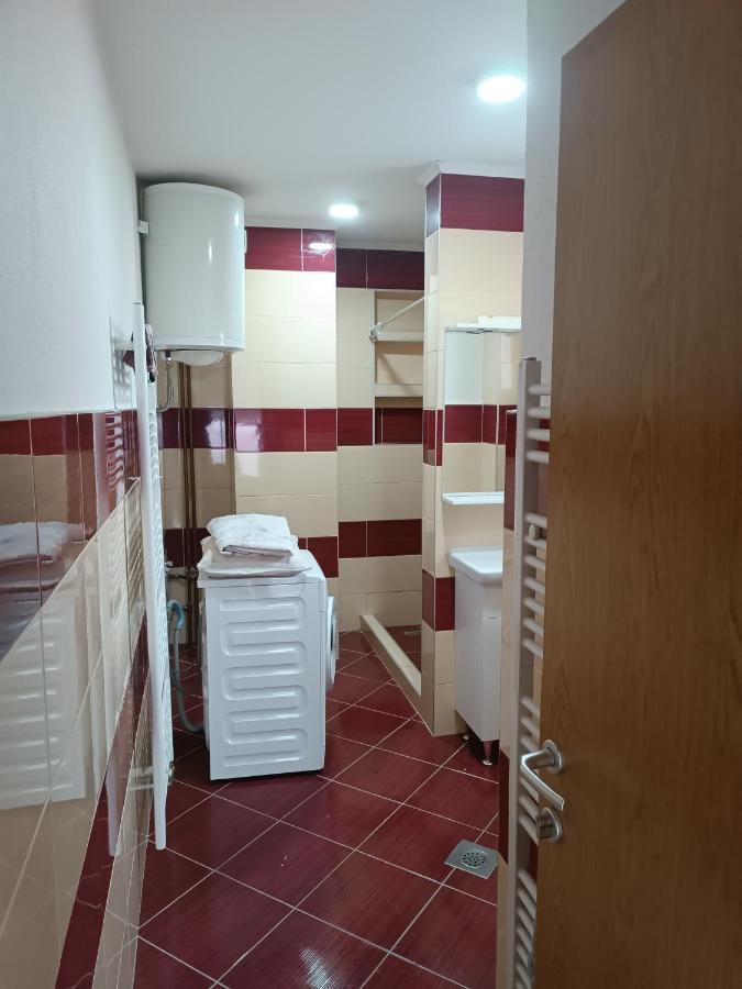 Hotel 2Bdr Apt With Balcony With View- Free Parking Sarajevo Exterior foto