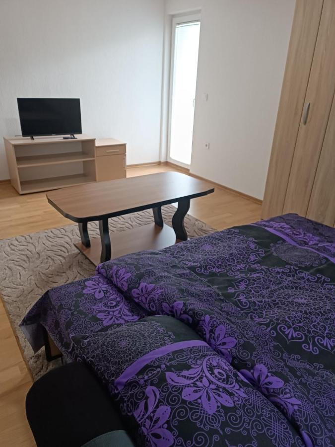 Hotel 2Bdr Apt With Balcony With View- Free Parking Sarajevo Exterior foto