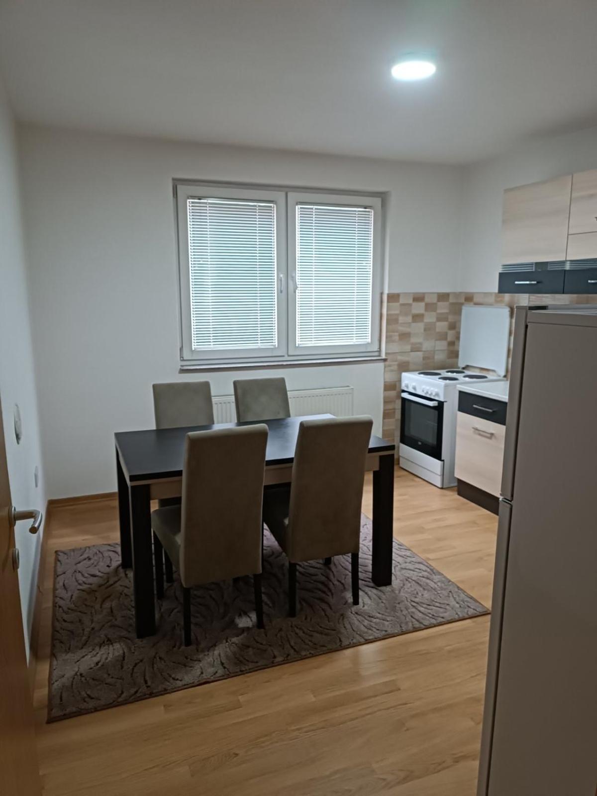 Hotel 2Bdr Apt With Balcony With View- Free Parking Sarajevo Exterior foto